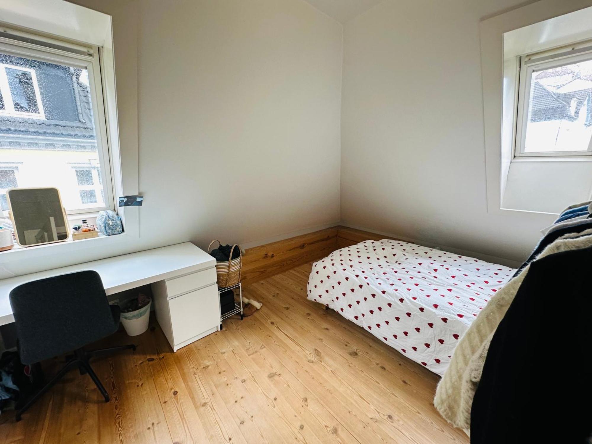 Sjarmerende Bolig Like Ved Togstasjonen Apartment Bergen Luaran gambar