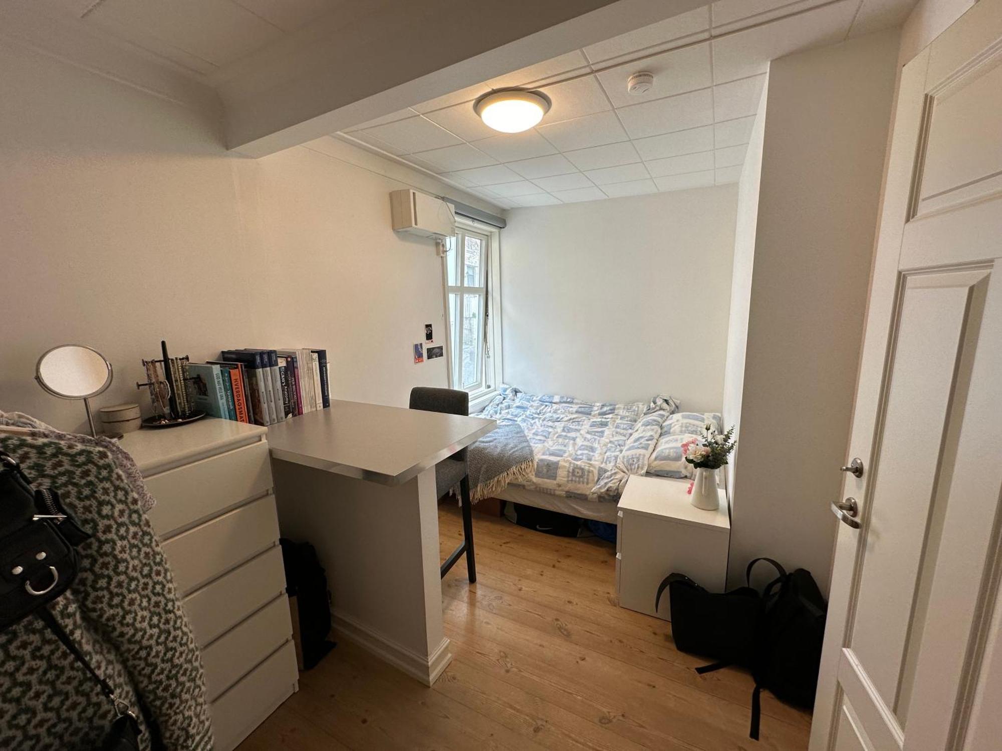 Sjarmerende Bolig Like Ved Togstasjonen Apartment Bergen Luaran gambar