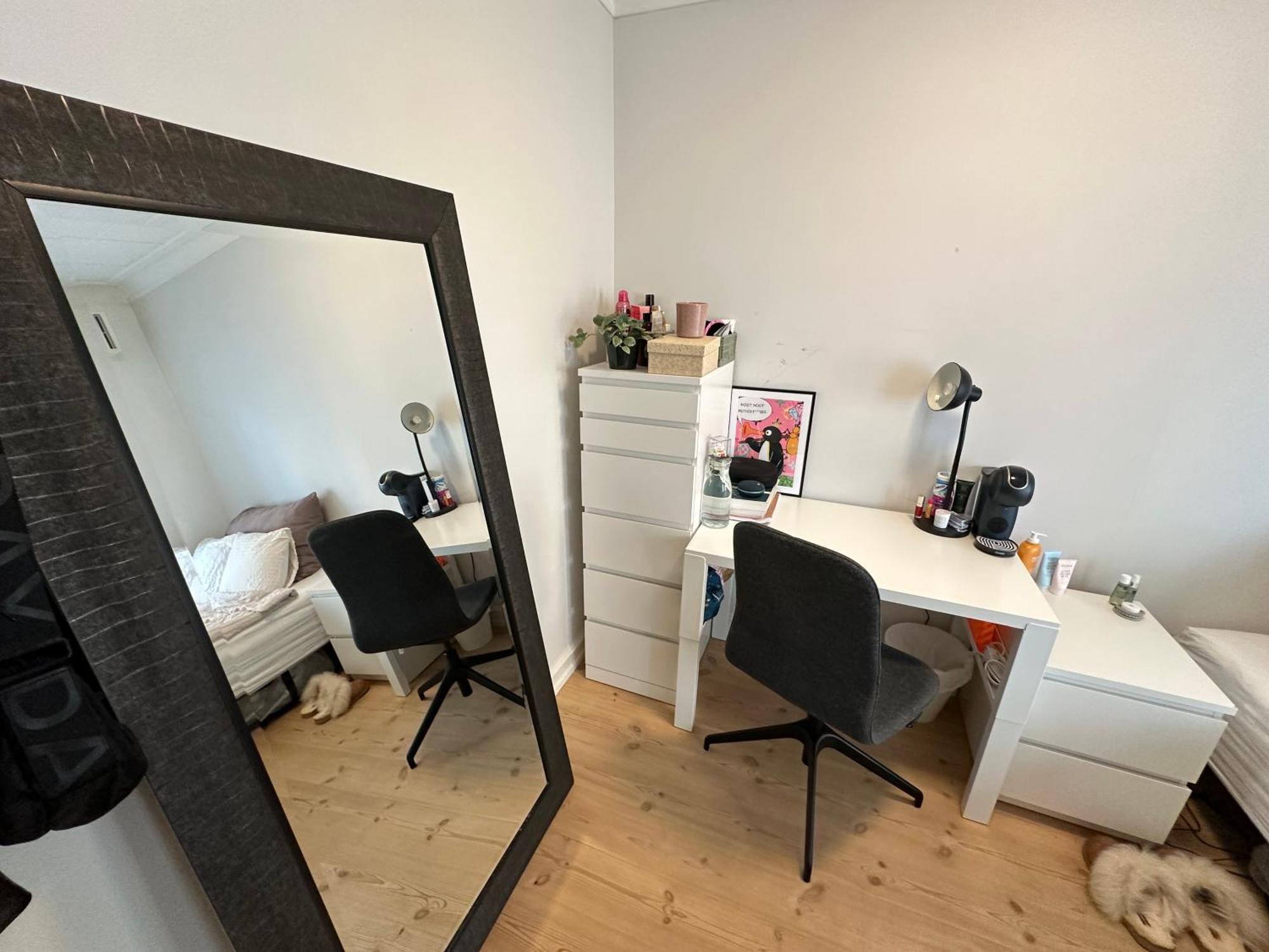 Sjarmerende Bolig Like Ved Togstasjonen Apartment Bergen Luaran gambar