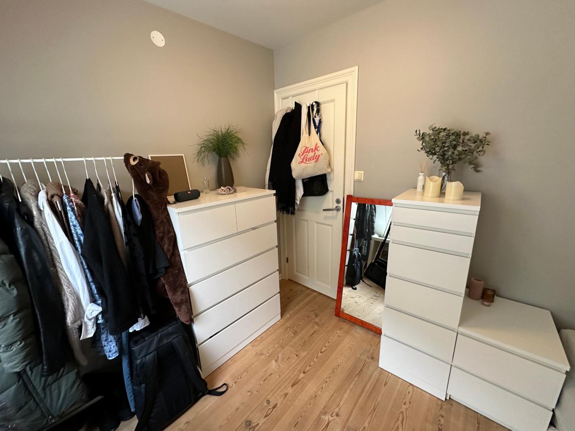 Sjarmerende Bolig Like Ved Togstasjonen Apartment Bergen Luaran gambar