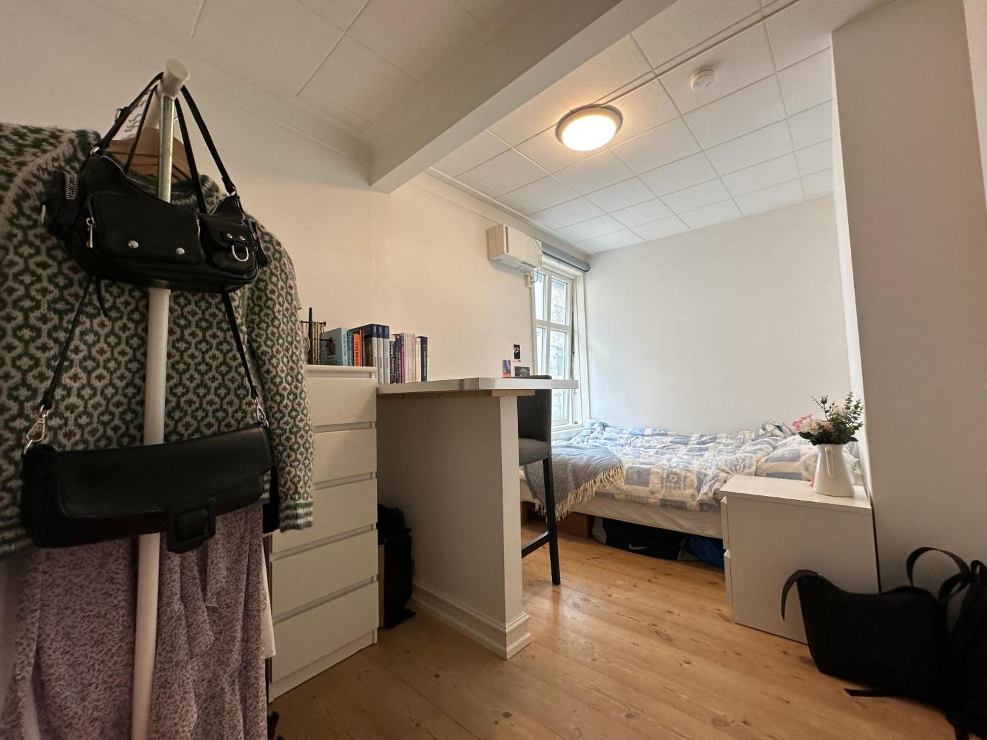 Sjarmerende Bolig Like Ved Togstasjonen Apartment Bergen Luaran gambar