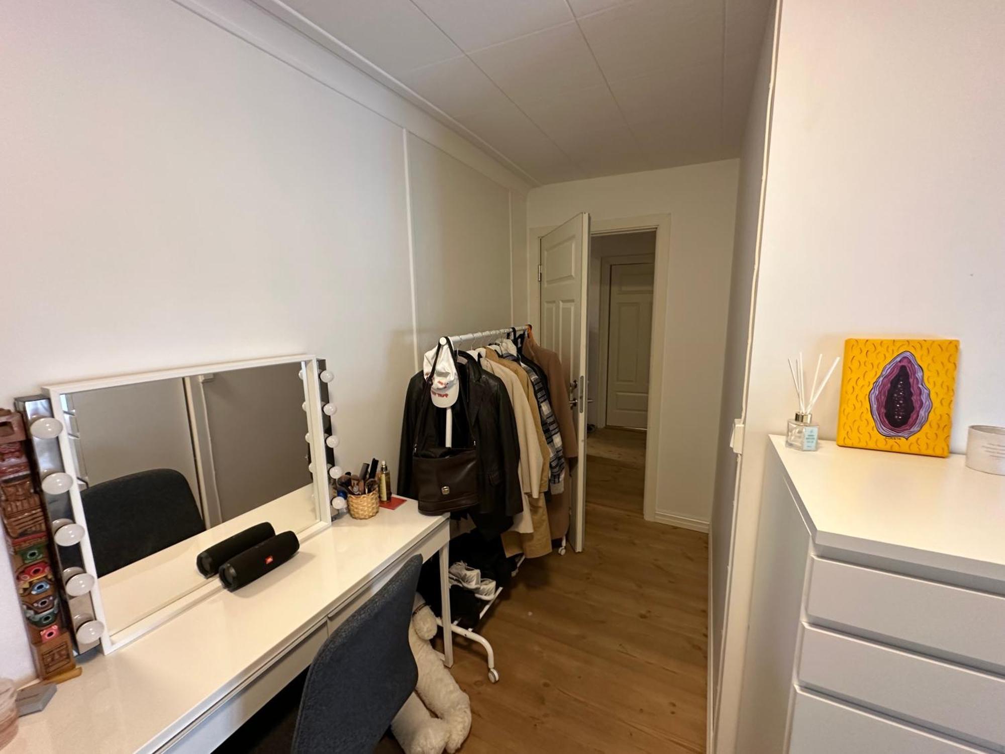 Sjarmerende Bolig Like Ved Togstasjonen Apartment Bergen Luaran gambar